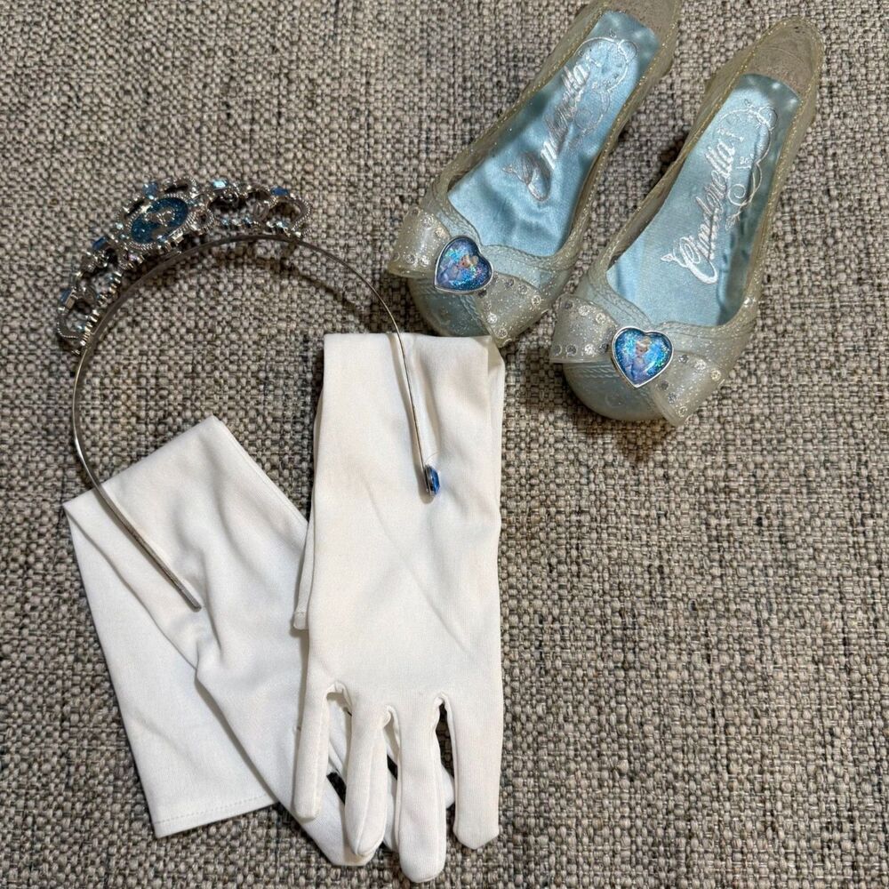 Disney Cinderella Accessories Glass Shoes 7/8, Tiara, White Gloves